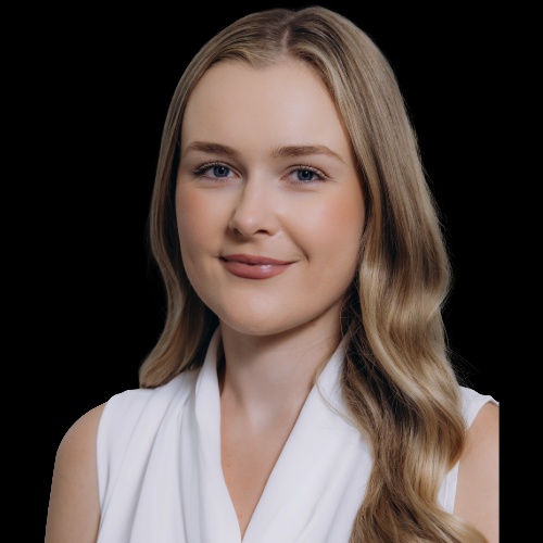 Emily Patmore, Support Team Member at Densura UK | Ready to answer any dental indemnity companies UK questions.